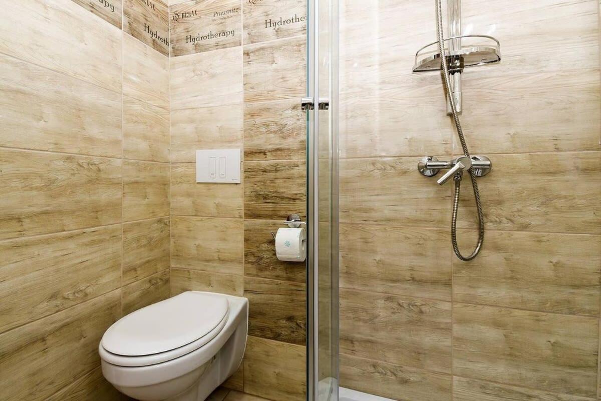 Very Central Very Spacious New Home Будапеща Екстериор снимка