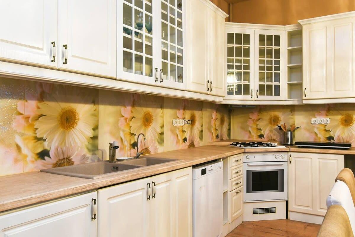 Very Central Very Spacious New Home Будапеща Екстериор снимка
