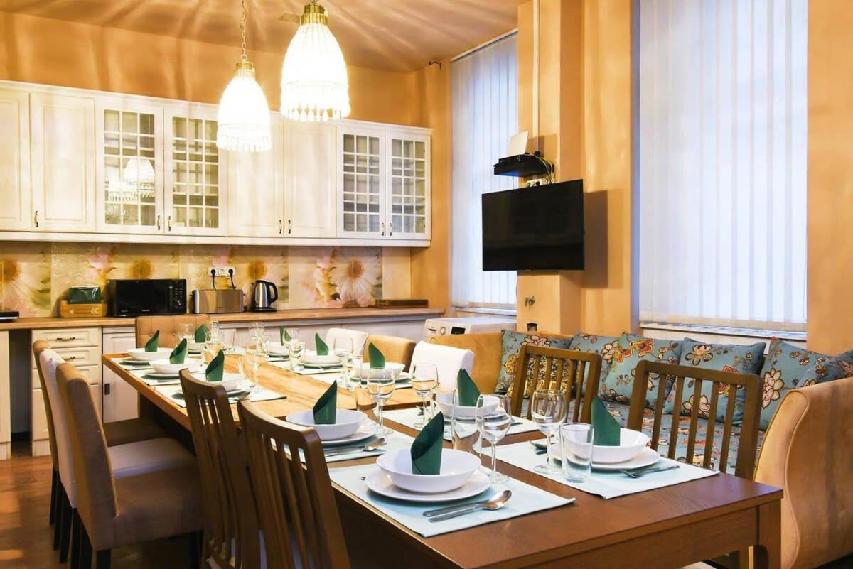 Very Central Very Spacious New Home Будапеща Екстериор снимка