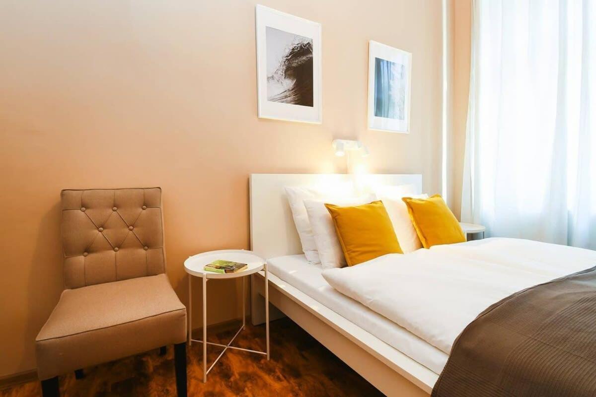 Very Central Very Spacious New Home Будапеща Екстериор снимка